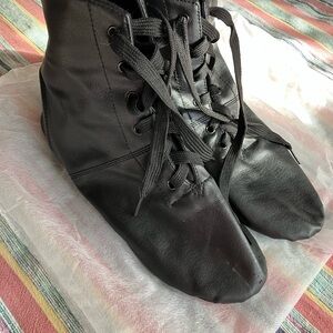 Black Lace-up Jazz Dance Boots